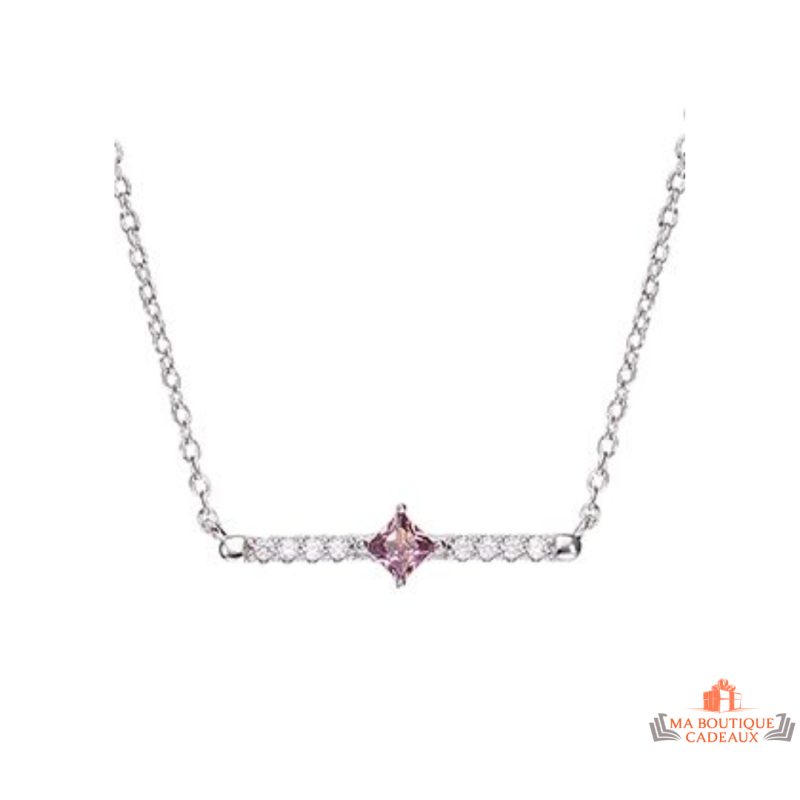 Collier en argent avec barre sertie et pierre centrale rose – Carla Nogueres – Bijou femme
